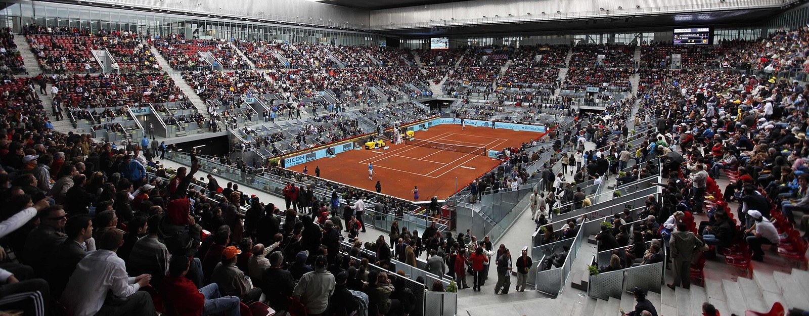Pista central del Mutua Madrid Open en la Caja Mágica